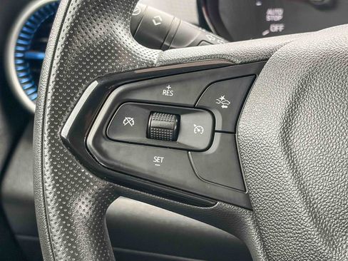 Used 2024 Chevrolet Trax LS image 19