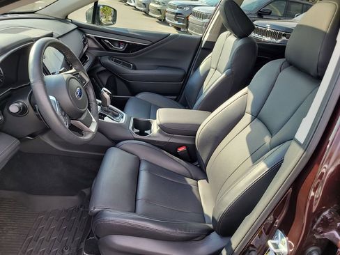 Used 2025 Subaru Outback Limited XT w/ Popular Package #2 image 18