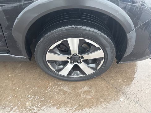 Used 2015 Subaru Crosstrek Touring image 12