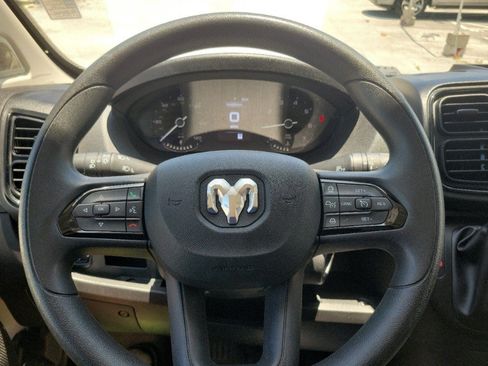 Used 2025 RAM ProMaster 2500 w/ Safety Group FWD image 14