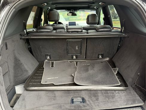 Used 2018 Mercedes-Benz GLE 43 AMG 4MATIC image 31