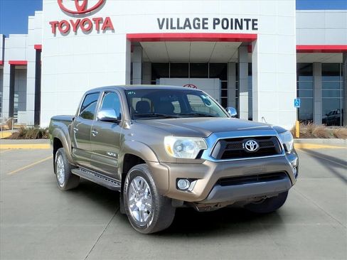 Used 2013 Toyota Tacoma 4x4 Double Cab image 3