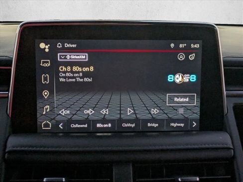 Used 2022 GMC Yukon SLE w/ Gmc Pro Safety Plus Package image 12