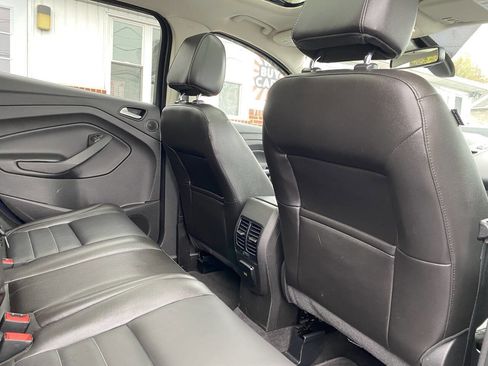 Used 2015 Ford Escape Titanium image 17