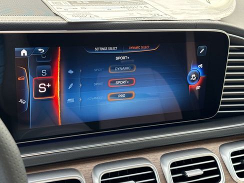 New 2026 Mercedes-Benz GLE 53 AMG 4MATIC image 28