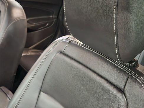 Used 2019 Ford Escape SEL image 33