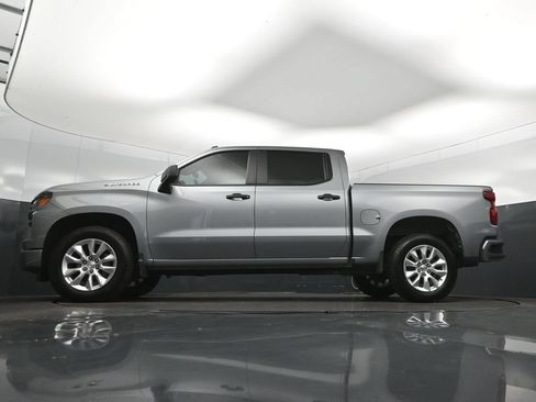 Used 2025 Chevrolet Silverado 1500 Custom w/ LPO, Dark Essentials Package RWD image 20