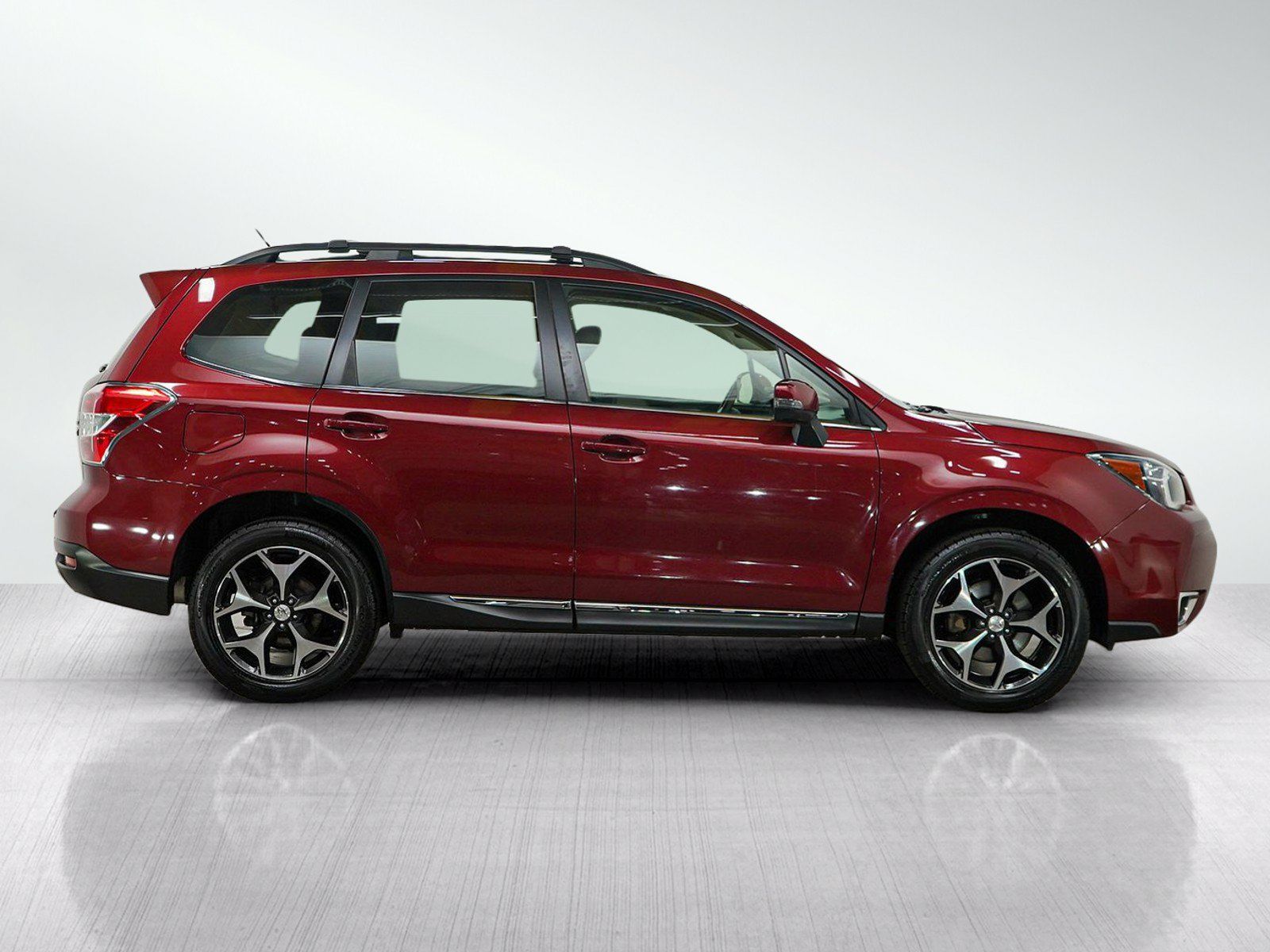 Used 2015 Subaru Forester 2.0XT Touring w/ Popular Package #2 AWD/4WD image 6