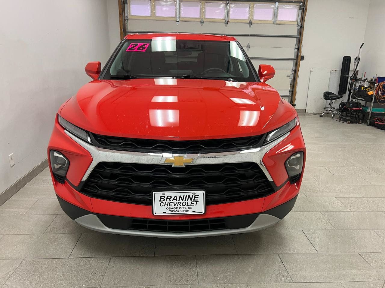 Used 2026 Chevrolet Blazer LT FWD image 11