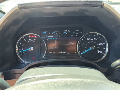 Used 2022 Ford F350 Lariat w/ Lariat Value Package AWD/4WD image 26