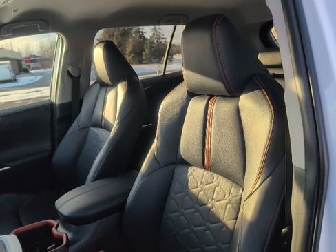 Used 2024 Toyota RAV4 Adventure image 21