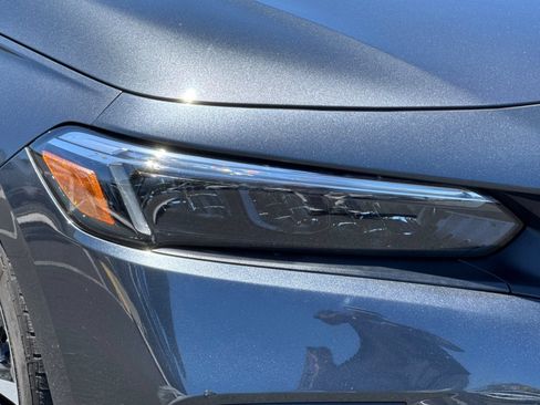 Used 2024 Honda Civic EX-L image 43