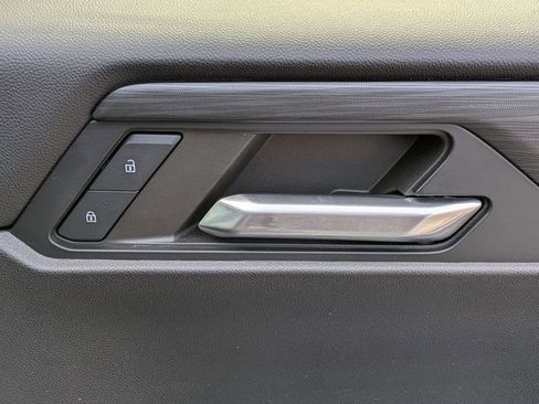 Used 2024 GMC Acadia Elevation w/ Black Edition image 38