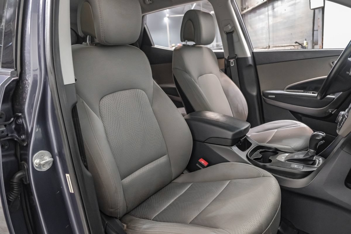 Used 2014 Hyundai Santa Fe Sport w/ Popular Equipment Package 02 FWD image 30