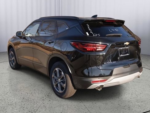 New 2026 Chevrolet Blazer LT w/ Convenience Package image 5