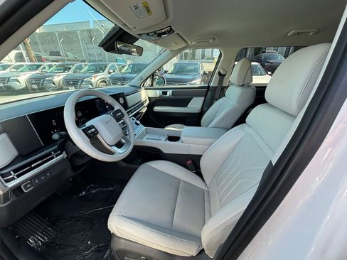 Used 2025 Hyundai Santa Fe SEL AWD/4WD image 30