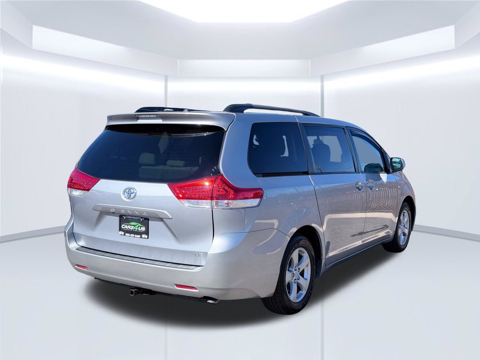Used 2011 Toyota Sienna LE FWD image 5