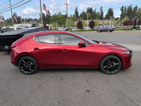 Used 2024 MAZDA MAZDA3 s FWD image 7
