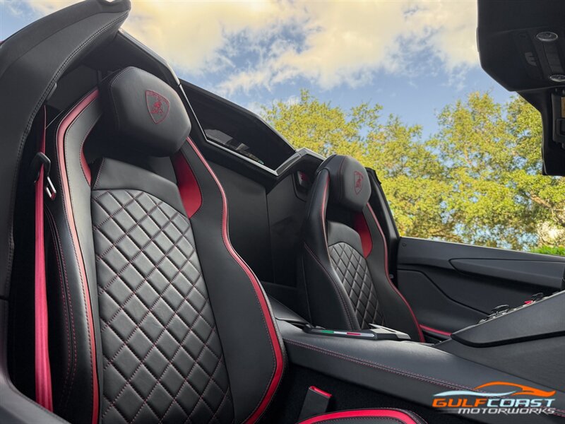 Used 2019 Lamborghini Aventador S AWD/4WD image 33
