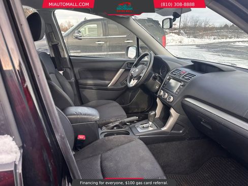 Used 2017 Subaru Forester 2.5i w/ Alloy Wheel Package image 11