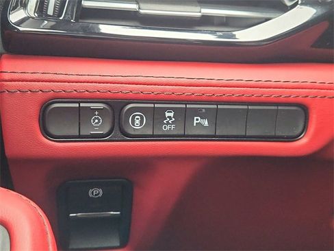 Used 2023 Acura MDX A-Spec image 18