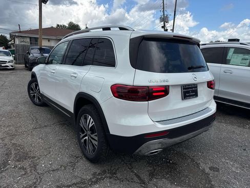 New 2026 Mercedes-Benz GLB 250 image 3