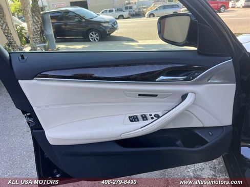 Used 2017 BMW 530i RWD image 13
