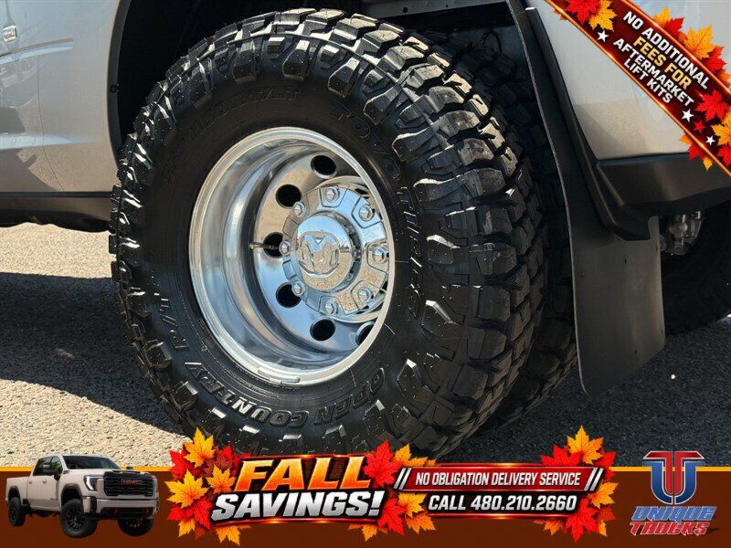 Used 2024 RAM 3500 Lone Star w/ Sport Appearance Package AWD/4WD image 10