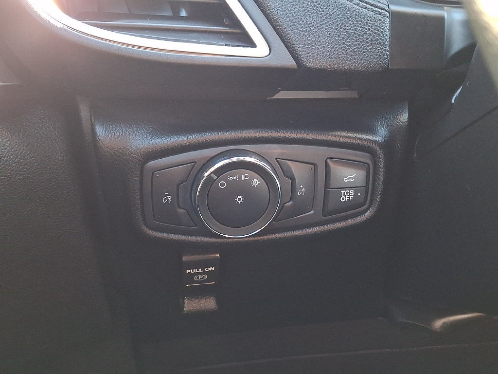 Used 2020 Lincoln Nautilus Premier AWD/4WD image 26