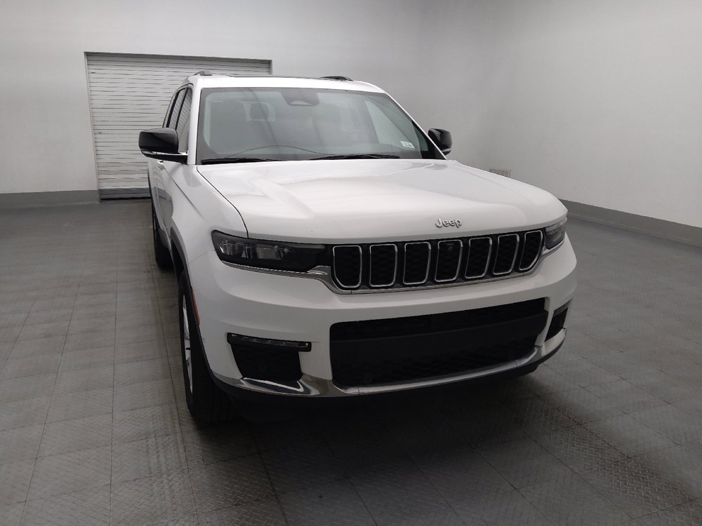 Used 2023 Jeep Grand Cherokee L Limited w/ Luxury Tech Group II RWD image 14