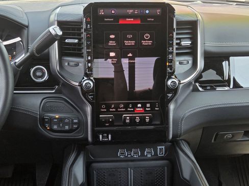 New 2026 RAM 2500 Power Wagon AWD/4WD image 17