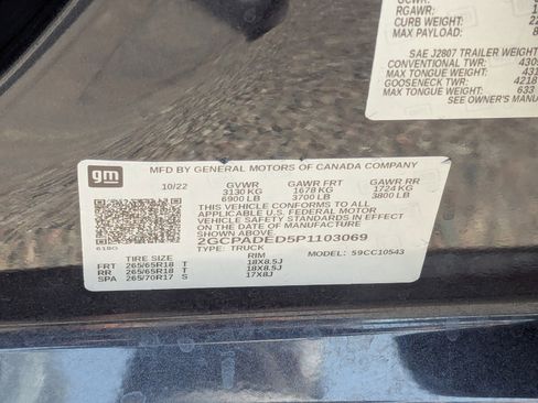 Used 2023 Chevrolet Silverado 1500 RST image 33