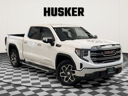 Certified 2024 GMC Sierra 1500 SLT w/ SLT Premium Plus Package AWD/4WD image 1