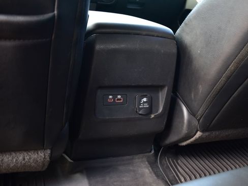 Used 2022 Nissan Frontier PRO-4X w/ Pro-4X Premium Package AWD/4WD image 26