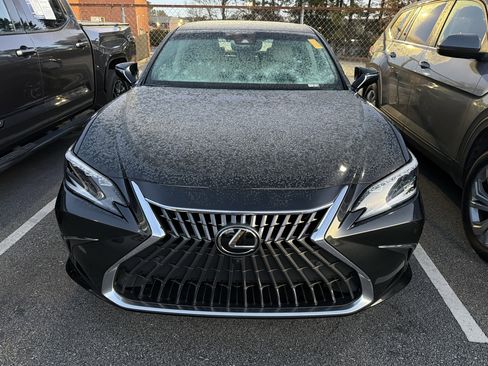 Used 2023 Lexus ES 350 Ultra Luxury image 3