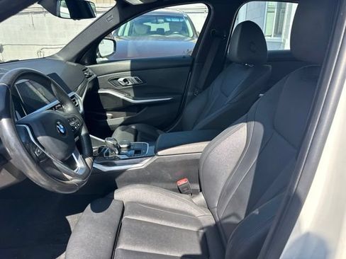 Used 2020 BMW 330i Sedan RWD image 9