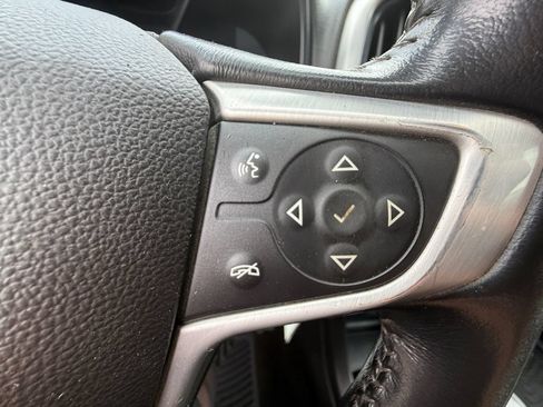 Used 2016 GMC Canyon SLT w/ Driver Alert Package AWD/4WD image 17
