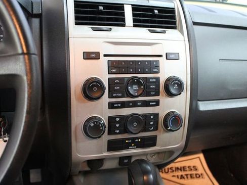 Used 2012 Ford Escape XLT FWD image 18