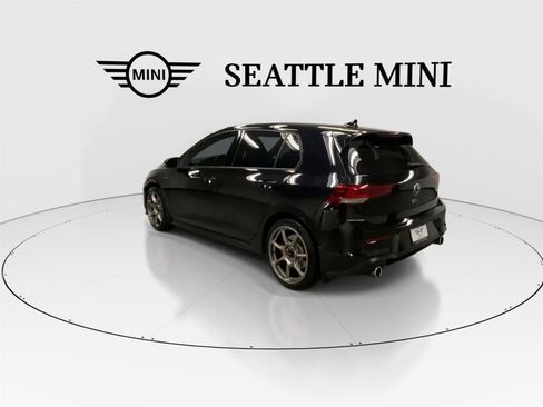 Used 2023 Volkswagen GTI SE image 8