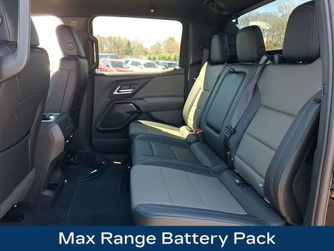 Used 2026 Chevrolet Silverado EV Trail Boss AWD/4WD image 19