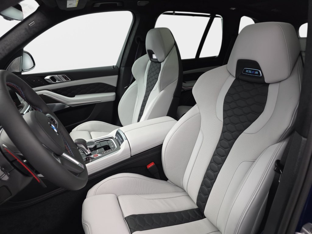 New 2026 BMW X5 M Competition w/ Executive Package AWD/4WD image 15