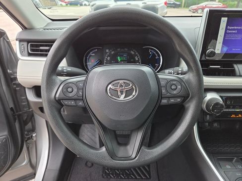 Certified 2025 Toyota RAV4 XLE AWD/4WD image 29