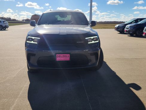 Used 2024 Dodge Durango GT image 3