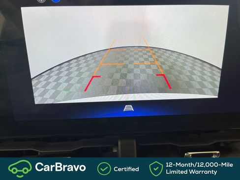 Certified 2025 Chevrolet Equinox LT image 40