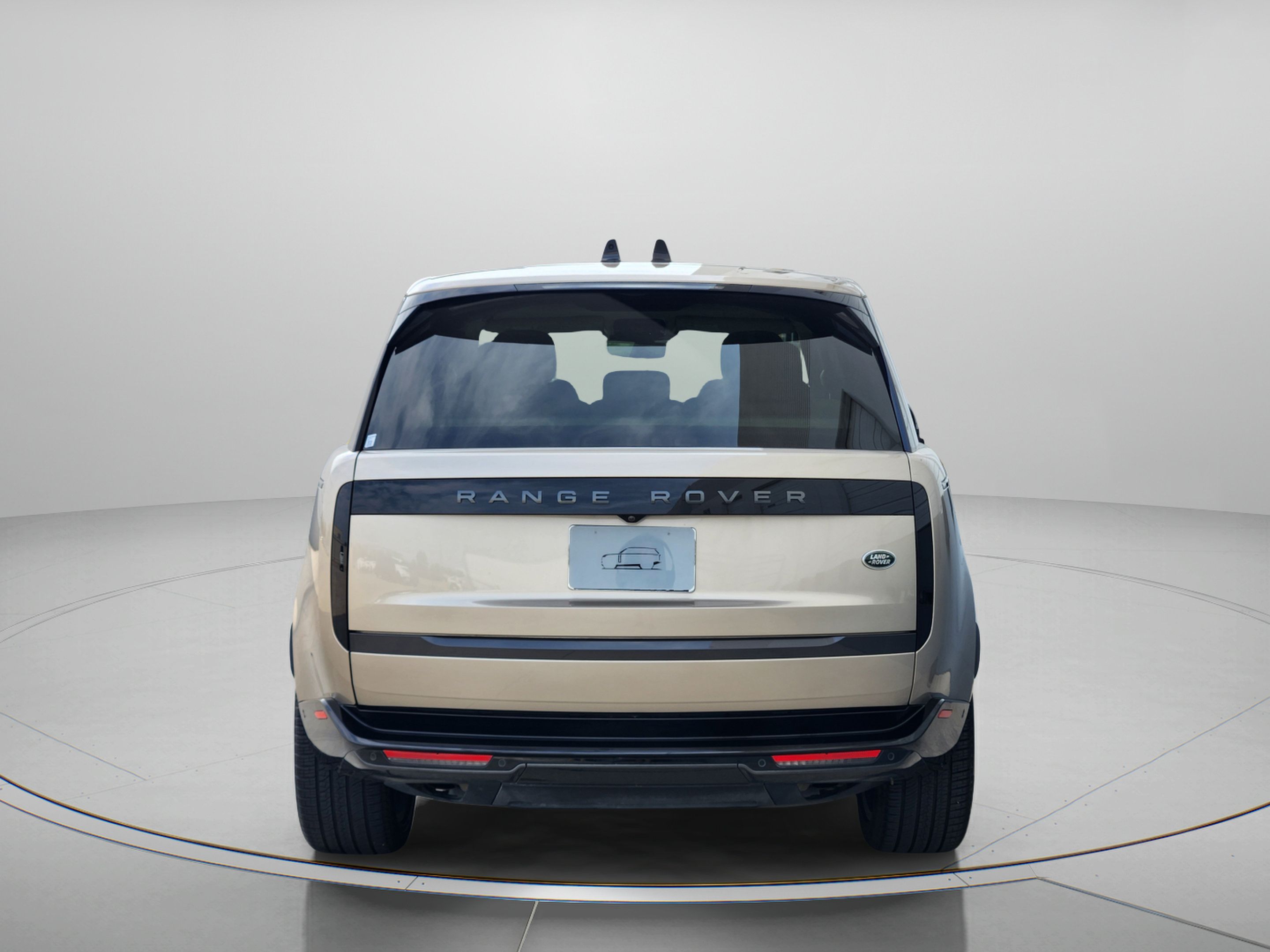Certified 2023 Land Rover Range Rover SE AWD/4WD image 4