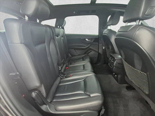 Used 2019 Audi Q7 3.0T Premium Plus w/ Premium Plus Package AWD/4WD image 24