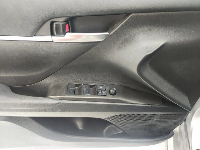 Certified 2024 Toyota Camry SE FWD image 15