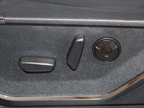 Used 2026 Ford F250 Platinum AWD/4WD image 19