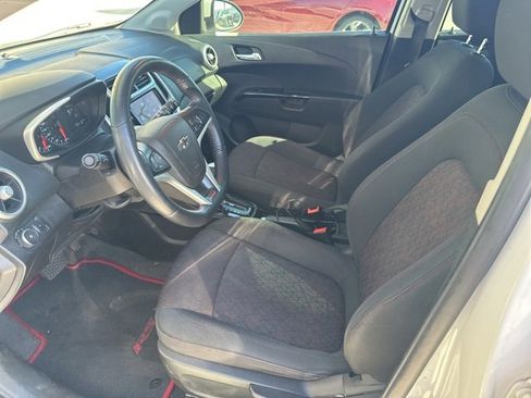 Used 2018 Chevrolet Sonic LT image 15