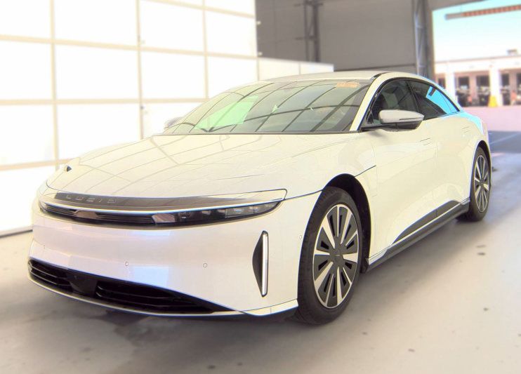 Used 2024 Lucid Air Grand Touring AWD/4WD image 2